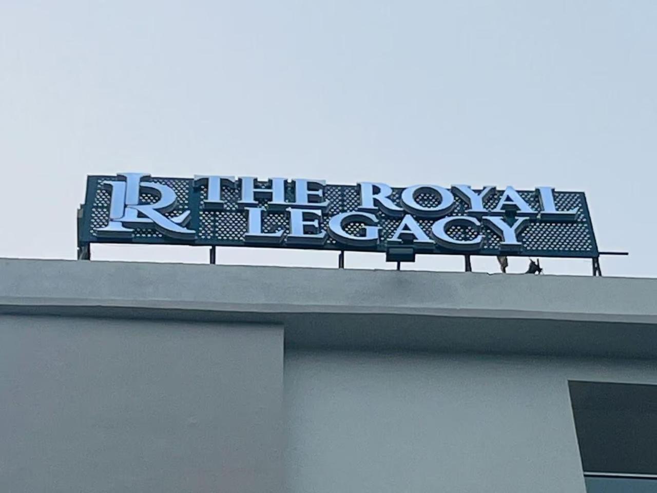 The Royal Legacy Otel Lucknow Dış mekan fotoğraf